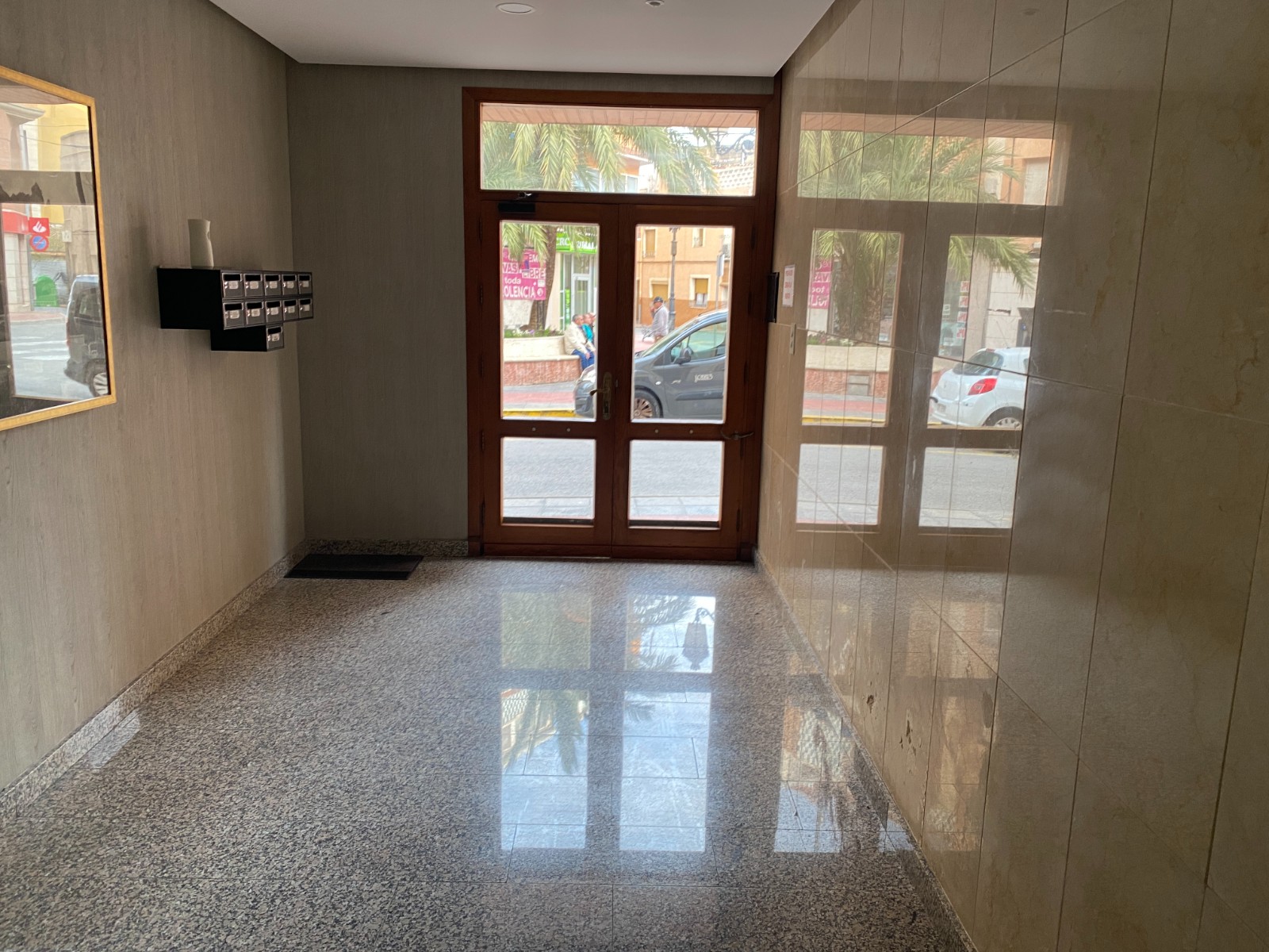 Apartment in Sax (Ref: 23205)