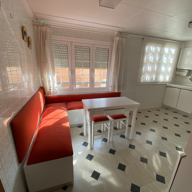 Apartment in Sax (Ref: 23205)
