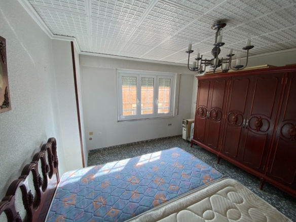 Apartment in Sax (Ref: 23205)