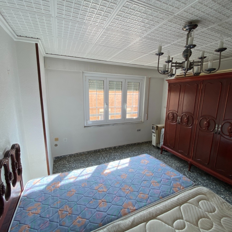 Apartment in Sax (Ref: 23205)