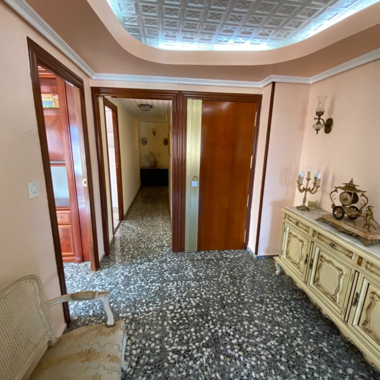 Apartment in Sax (Ref: 23205)