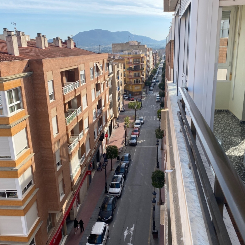 Apartment in Sax (Ref: 23205)