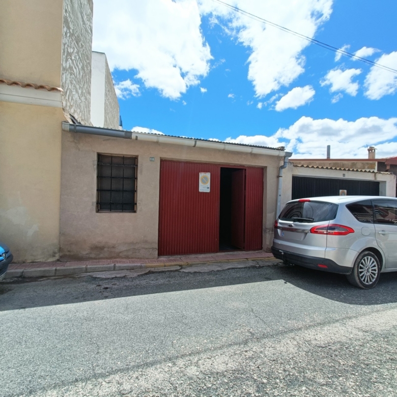 Townhouse in Hondón de los Frailes (Ref: AM-HFMART)