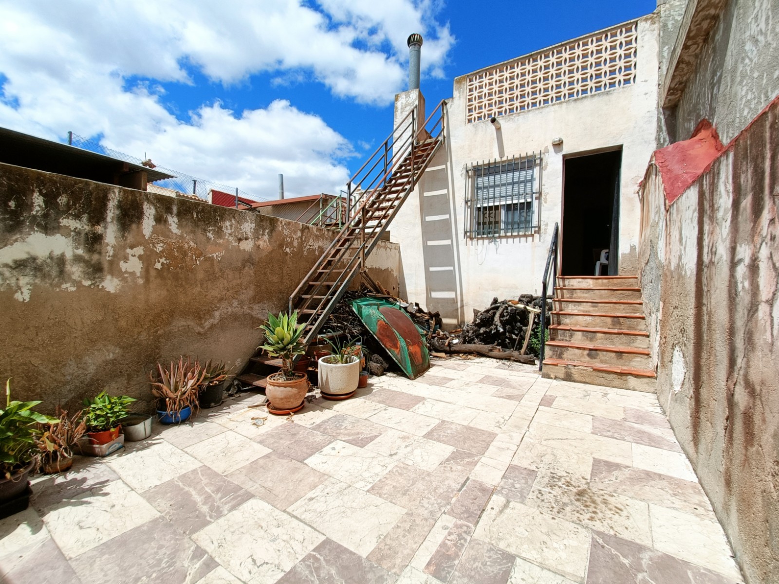 Townhouse in Hondón de los Frailes (Ref: AM-HFMART)