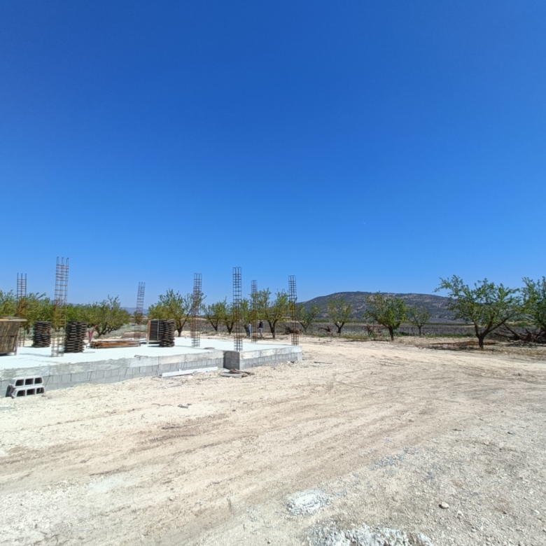 Villa in Pinoso (Ref: AM-LCYROD)