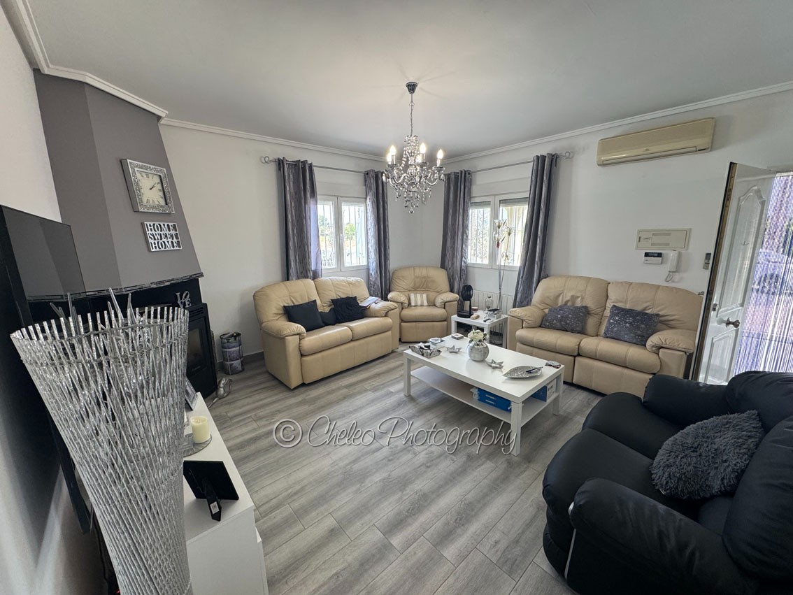 Detached Villa in Benejúzar (Ref: CS2132)
