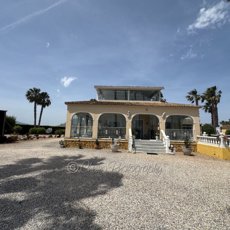 Detached Villa in Benejúzar (Ref: CS2132)