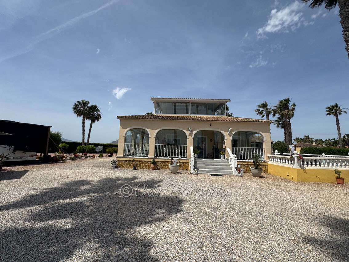 Detached Villa in Benejúzar (Ref: CS2132)