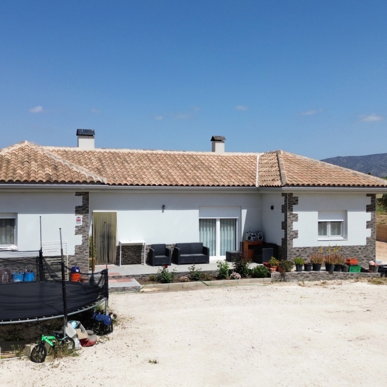Villa in Pinoso (Ref: AM-JOSMIP)