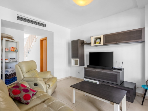 Townhouse in Ciudad Quesada (Ref: DLF134)