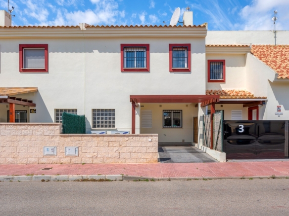 Townhouse in Ciudad Quesada (Ref: DLF134)
