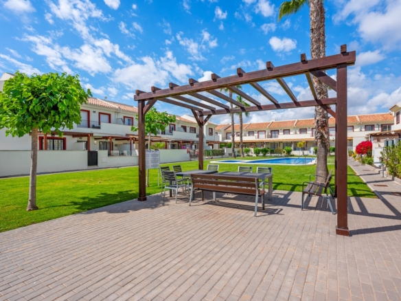 Townhouse in Ciudad Quesada (Ref: DLF134)