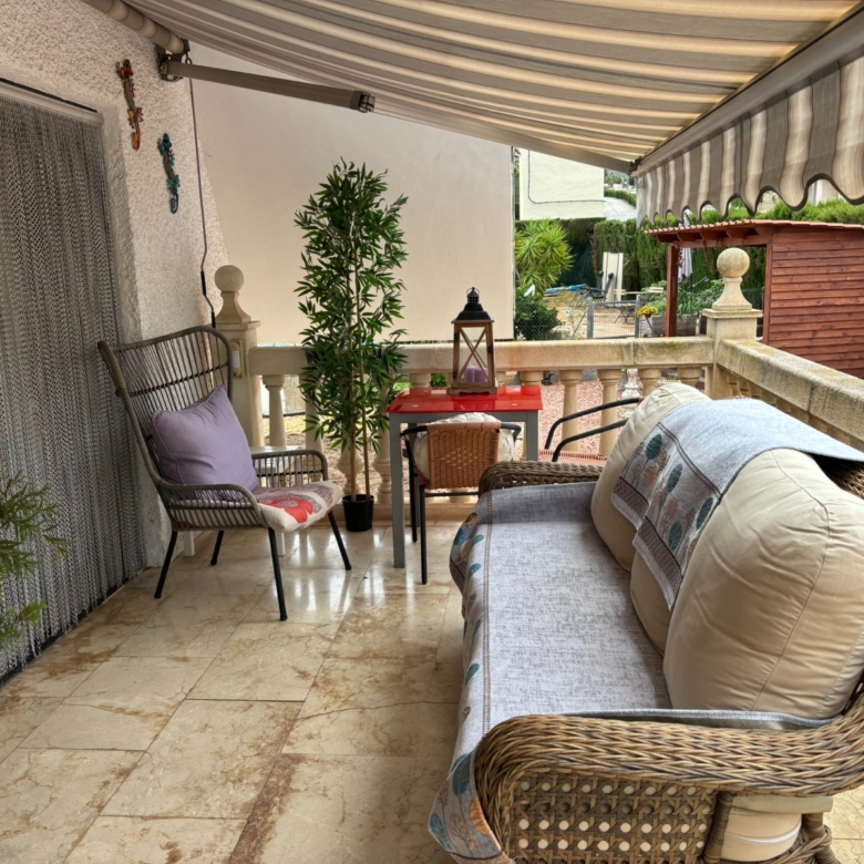 Villa in Petrer (Ref: 9013 GM7256)