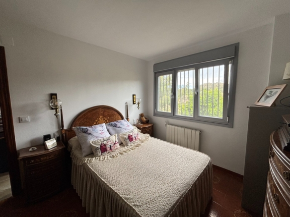 Villa in Petrer (Ref: 9013 GM7256)