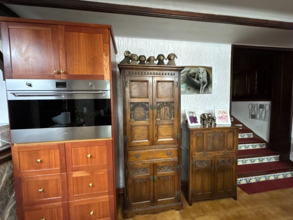 Villa in Petrer (Ref: 9013 GM7256)