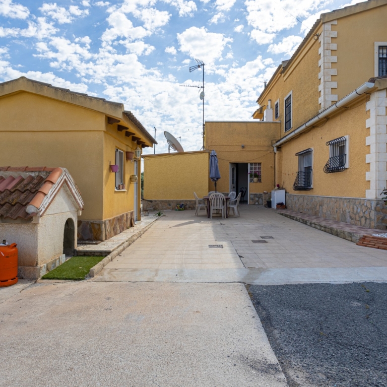 Detached Villa in Elche (Ref: BC-VISA)