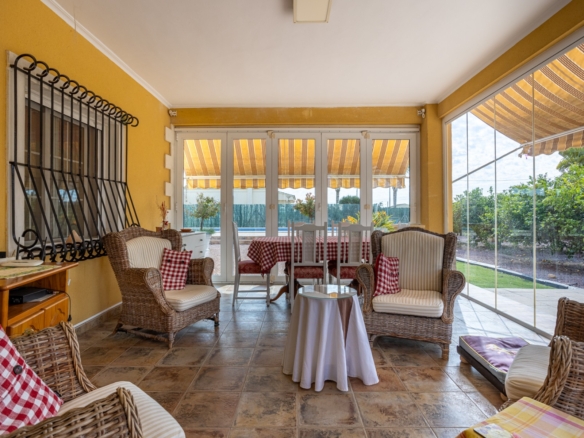 Detached Villa in Elche (Ref: BC-VISA)