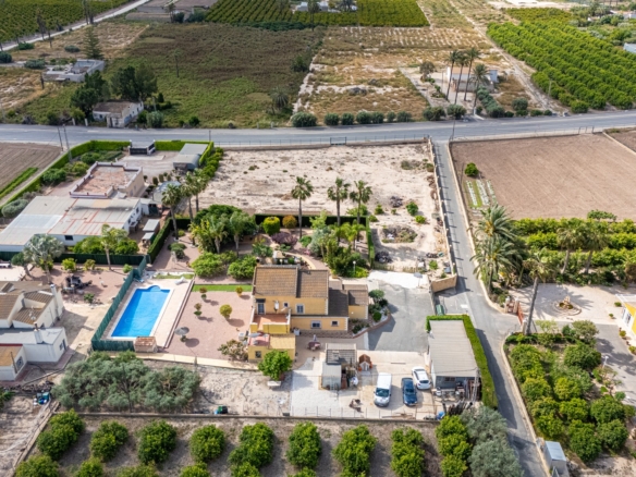 Detached Villa in Elche (Ref: BC-VISA)