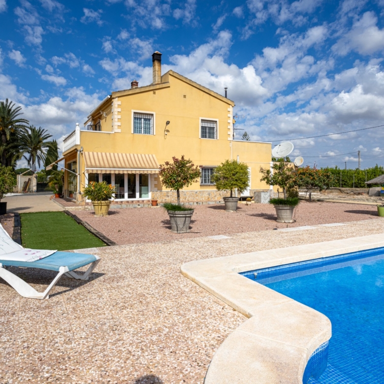 Detached Villa in Elche (Ref: BC-VISA)