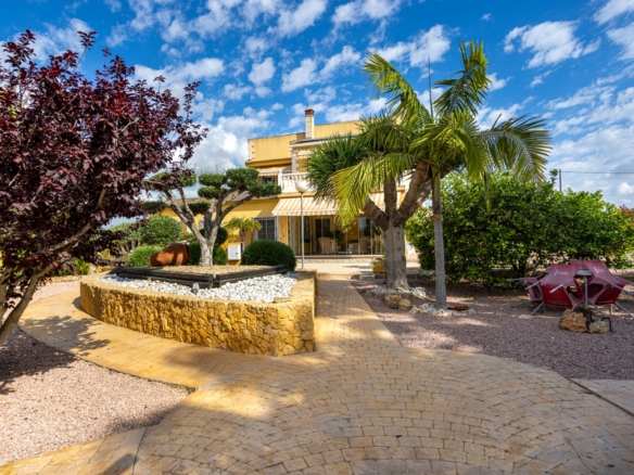 Detached Villa in Elche (Ref: BC-VISA)