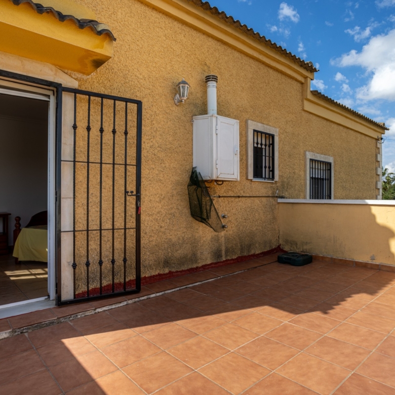 Detached Villa in Elche (Ref: BC-VISA)