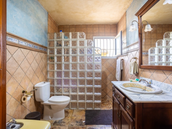 Detached Villa in Elche (Ref: BC-VISA)