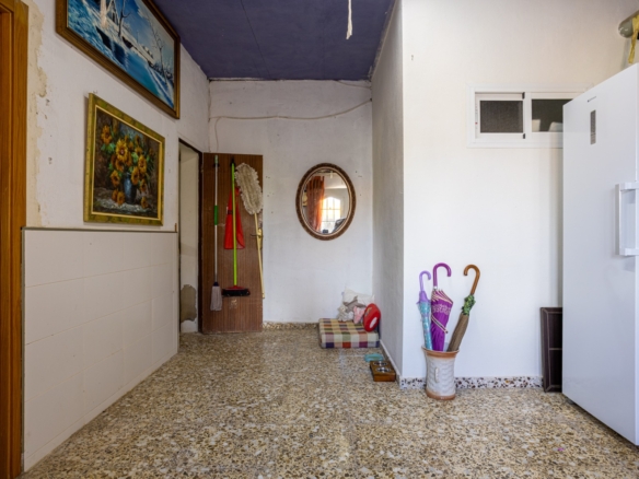 Detached Villa in Elche (Ref: BC-VISA)