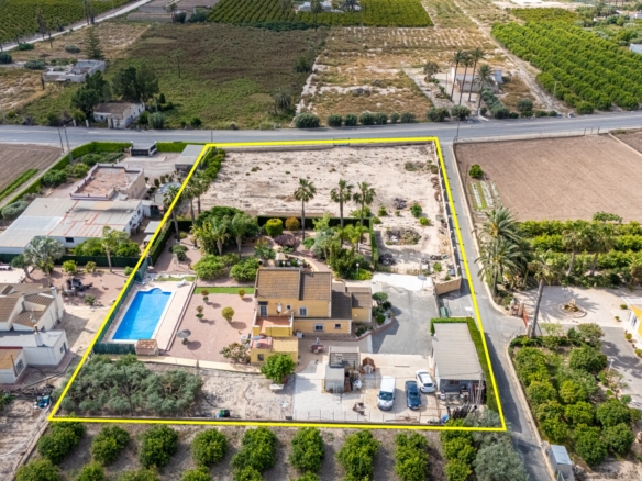 Detached Villa in Elche (Ref: BC-VISA)