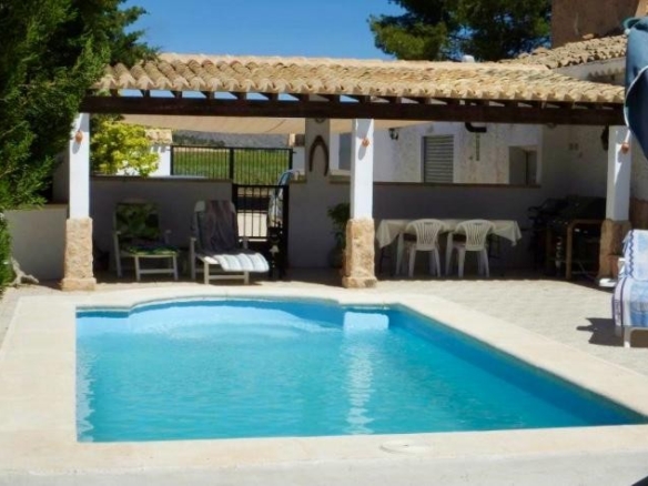 Finca/Rustic Property in Pinoso (Ref: 18227)