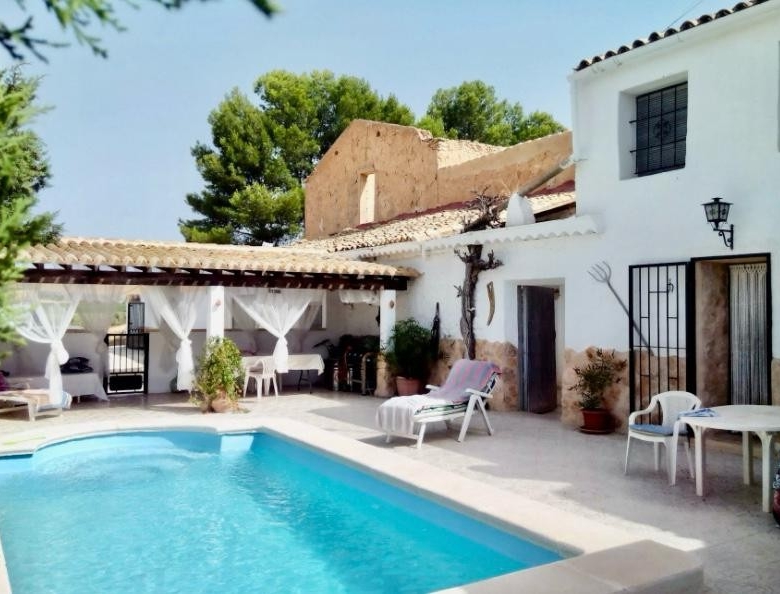 Finca/Rustic Property in Pinoso (Ref: 18227)