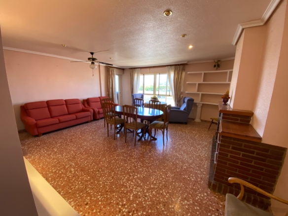 Apartment in Sax (Ref: 23211)