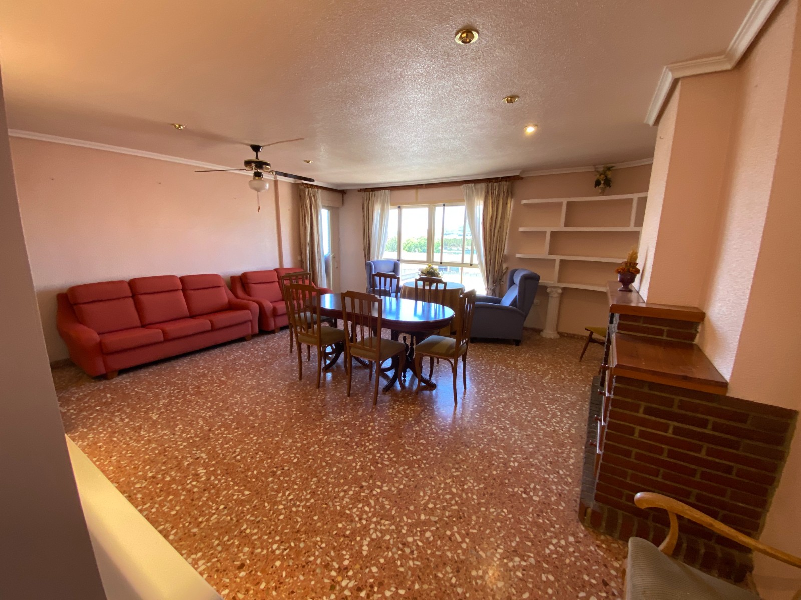Apartment in Sax (Ref: 23211)