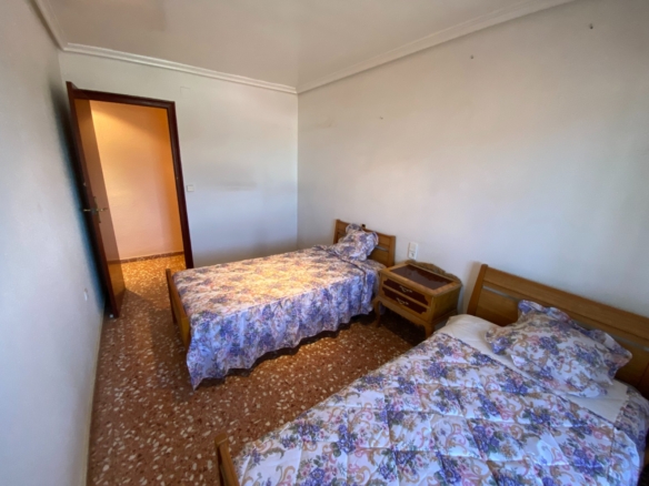 Apartment in Sax (Ref: 23211)