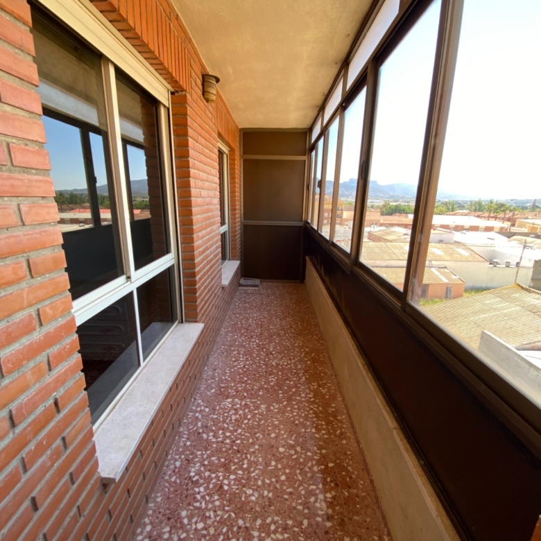 Apartment in Sax (Ref: 23211)