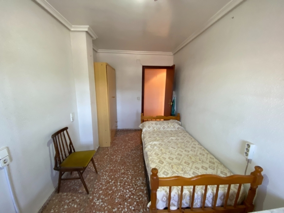 Apartment in Sax (Ref: 23211)