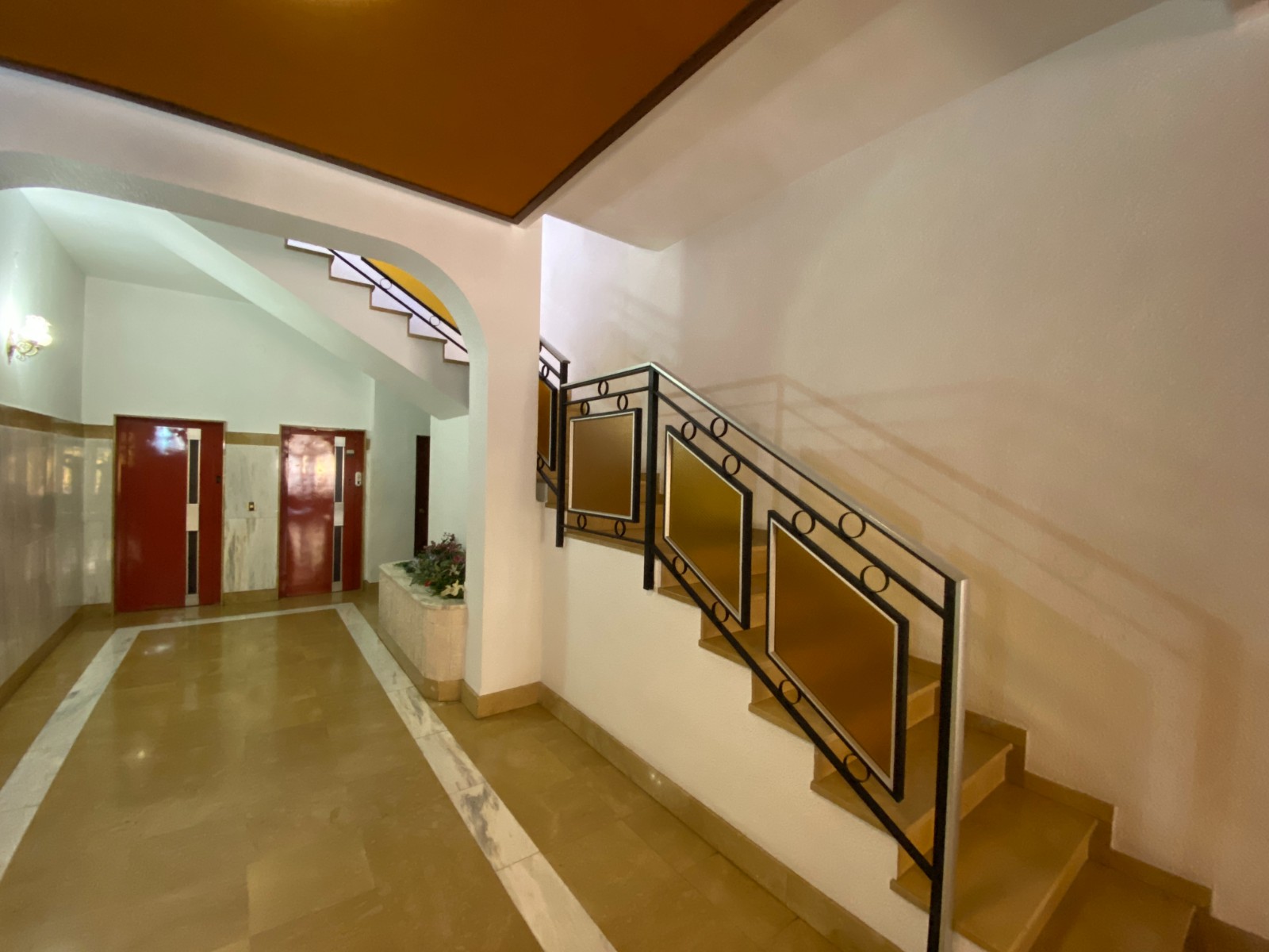 Apartment in Sax (Ref: 23211)