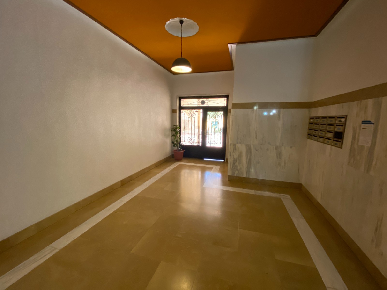 Apartment in Sax (Ref: 23211)