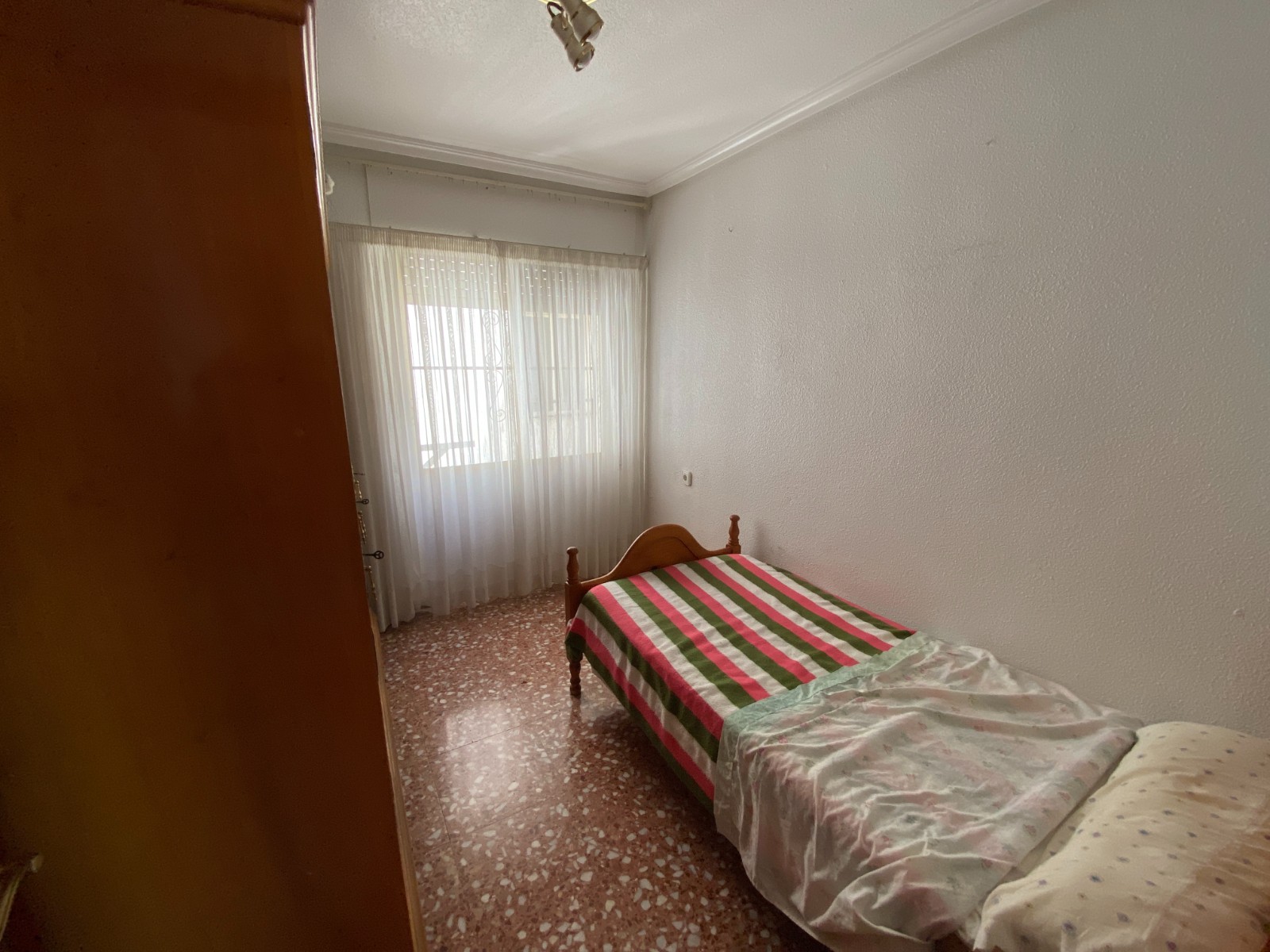 Apartment in Sax (Ref: 23211)