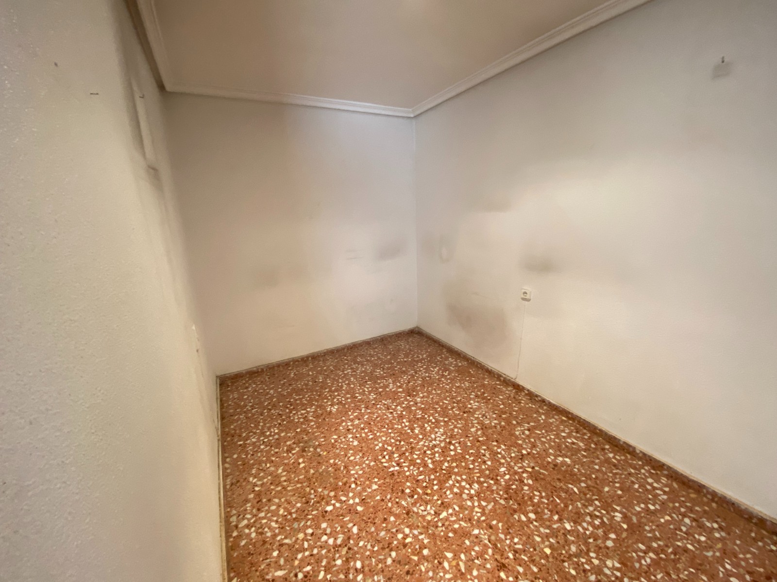Apartment in Sax (Ref: 23211)
