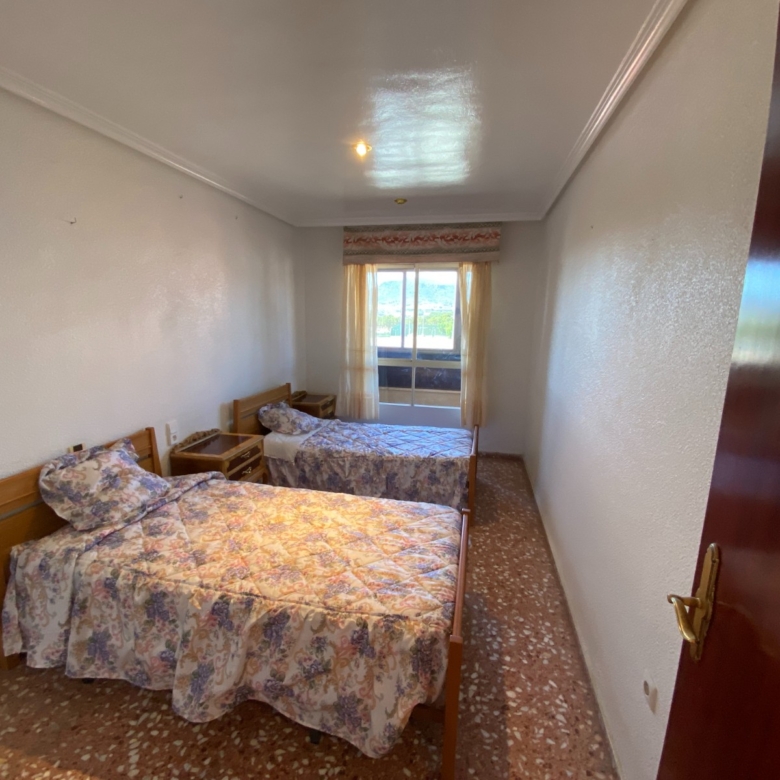 Apartment in Sax (Ref: 23211)