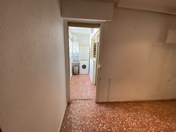 Apartment in Sax (Ref: 23211)