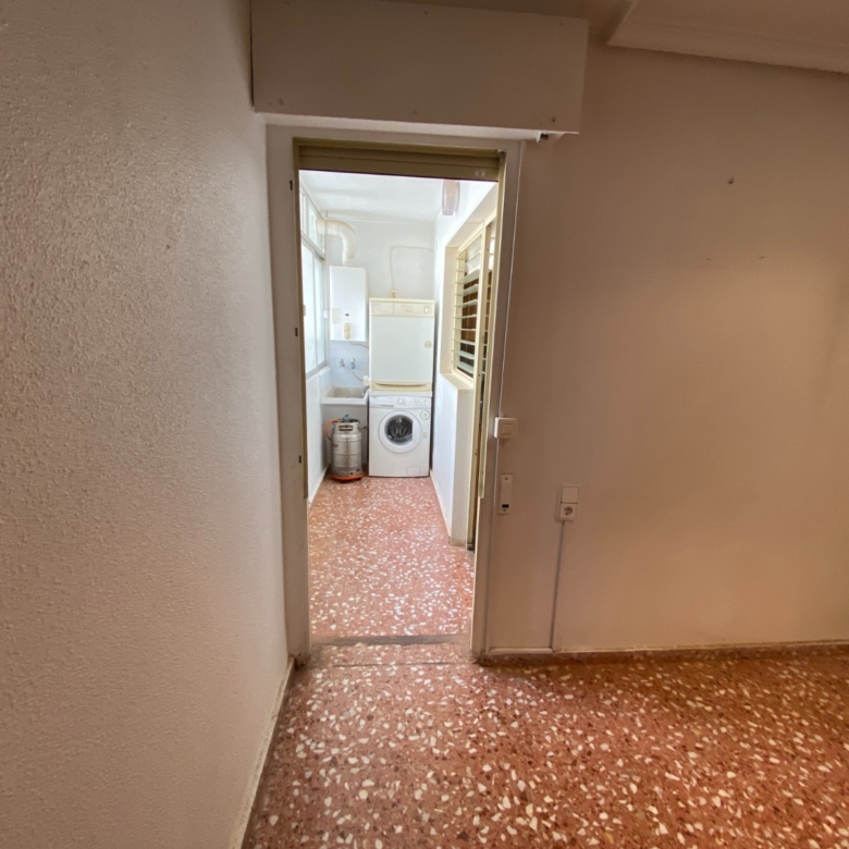 Apartment in Sax (Ref: 23211)