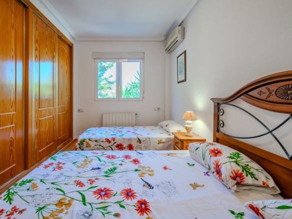 Country Property in Rojales (Ref: DLF137)
