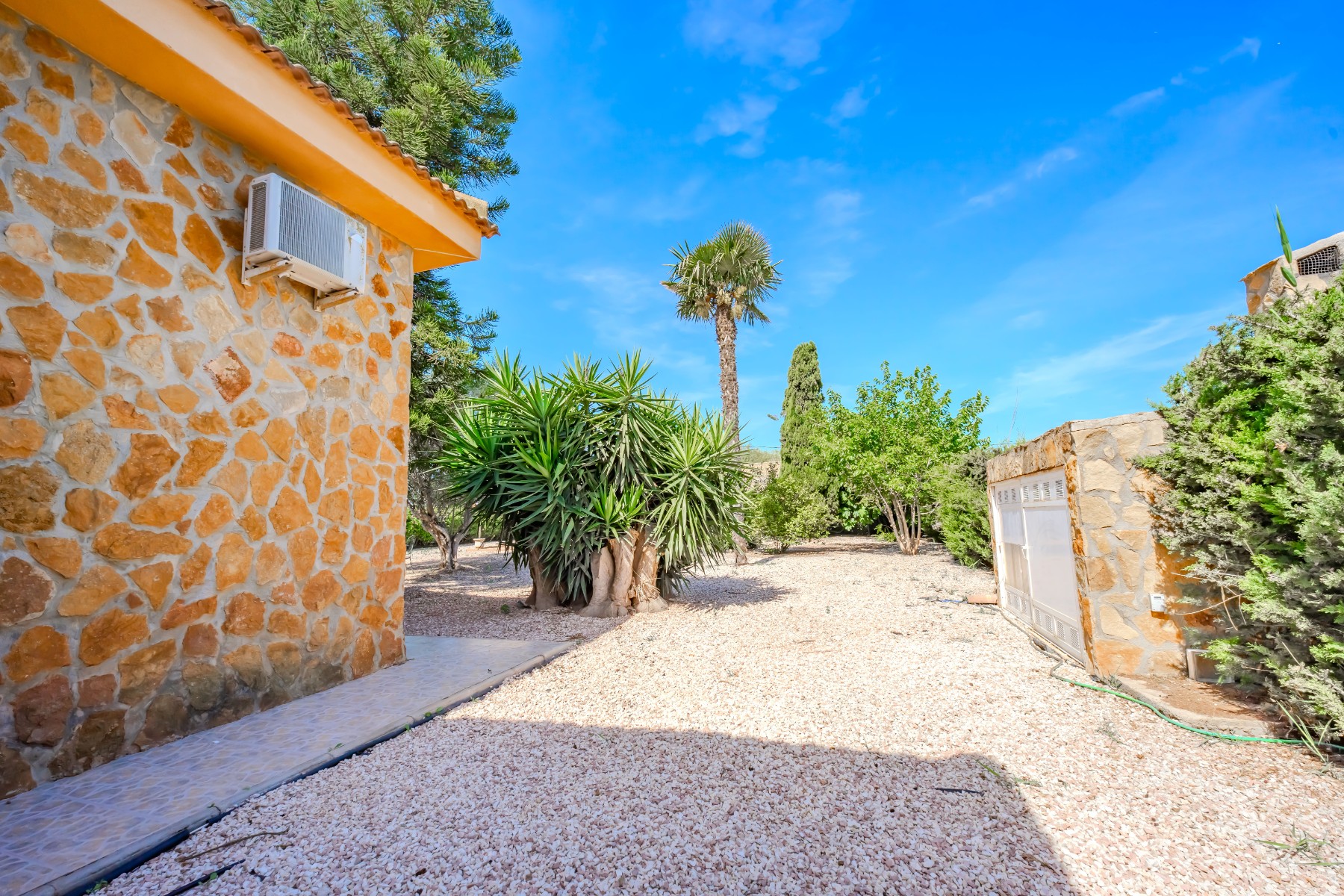 Country Property in Rojales (Ref: DLF137)