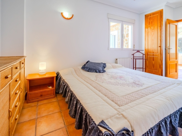 Country Property in Rojales (Ref: DLF137)