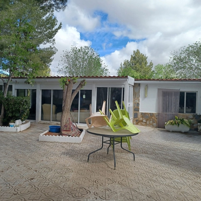 Villa in Sax (Ref: 9030 PT3117)