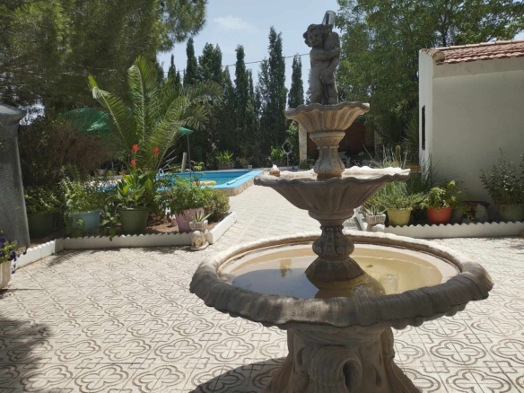 Villa in Sax (Ref: 9030 PT3117)
