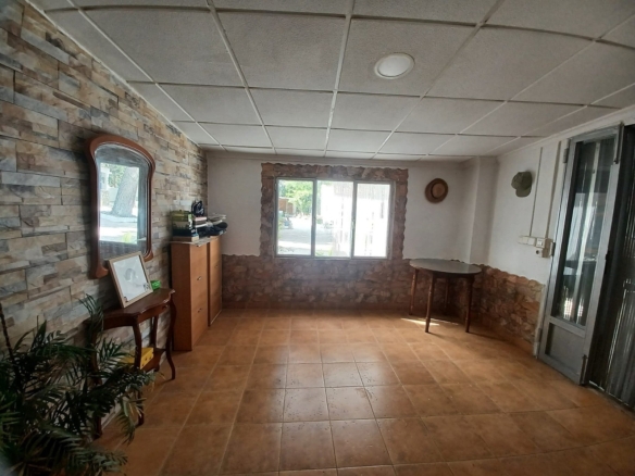 Villa in Sax (Ref: 9030 PT3117)