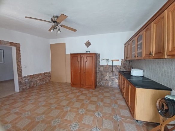 Villa in Sax (Ref: 9030 PT3117)