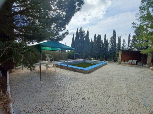 Villa in Sax (Ref: 9030 PT3117)